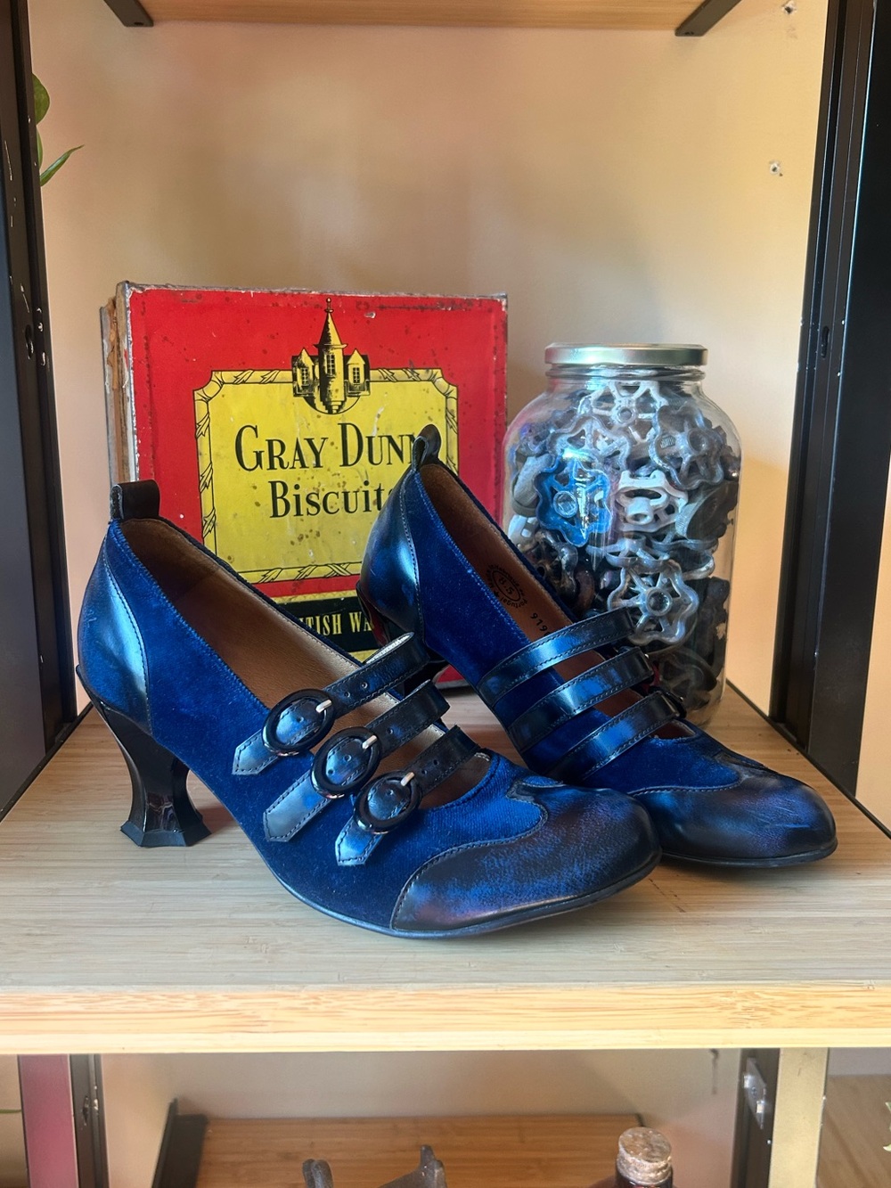 Fluevog Baroque Rubens size 8.5
